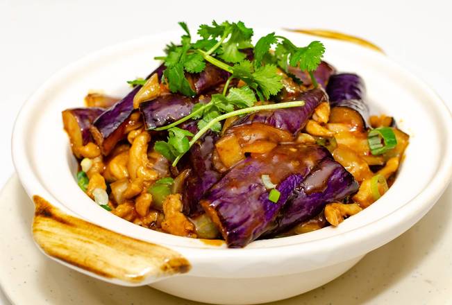 55A. Shredded Pork with Eggplant in Spicy Bean Sauce 漁香肉絲茄子煲